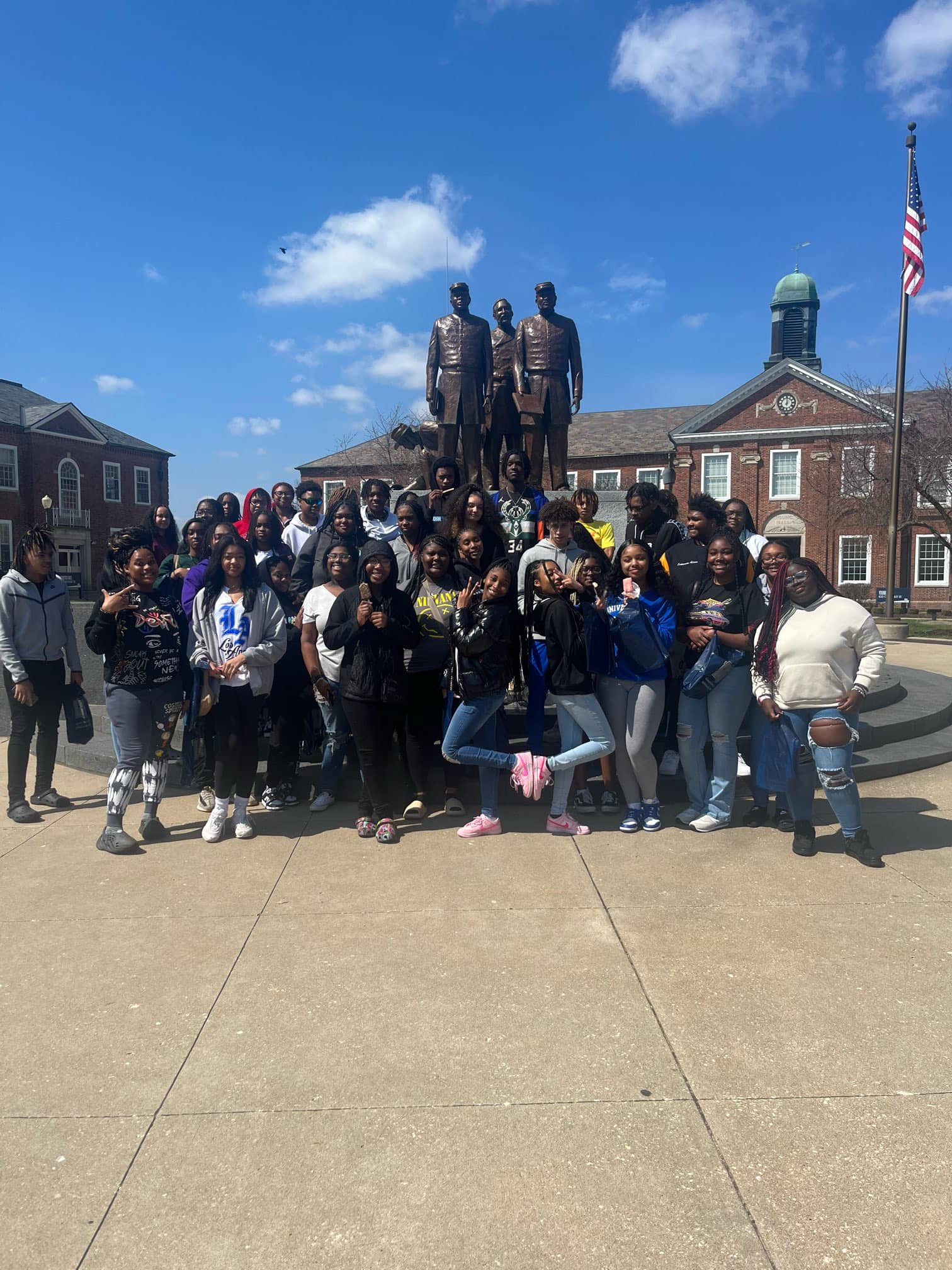 college tour with students